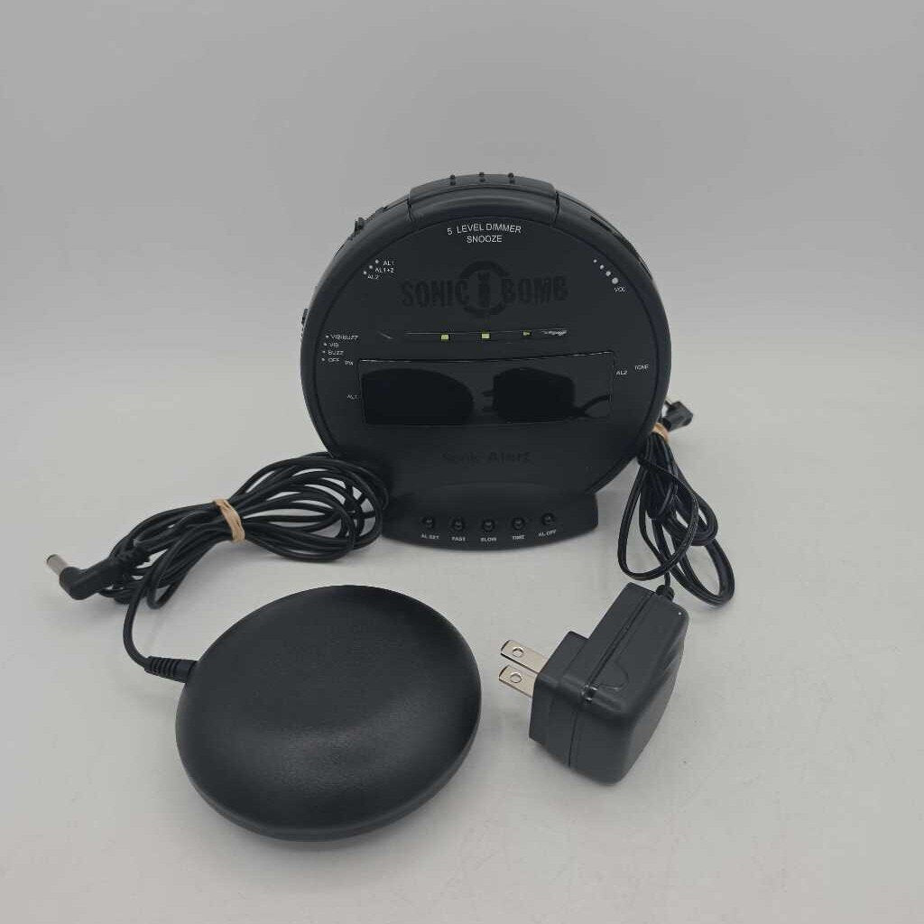 Bomb Alarm Clock w/Super Shaker