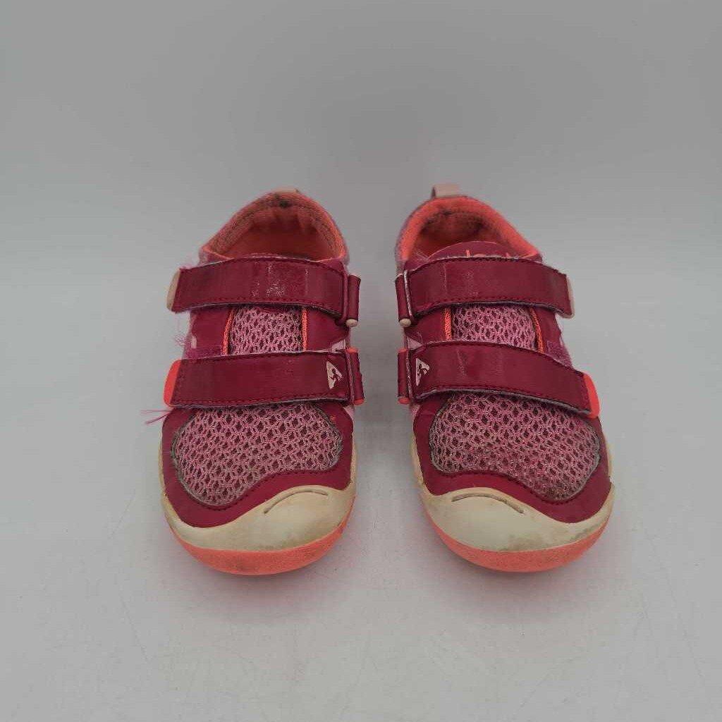 Velcro Tennis Shoes