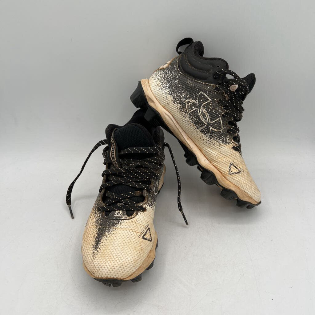 Hightop Baseball Cleats