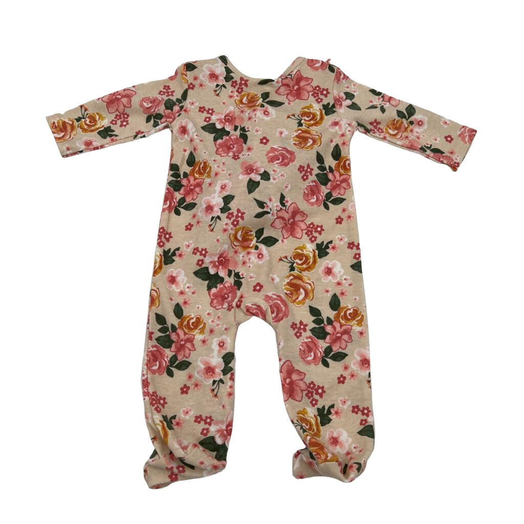 Footed LS Onesie w/Cap