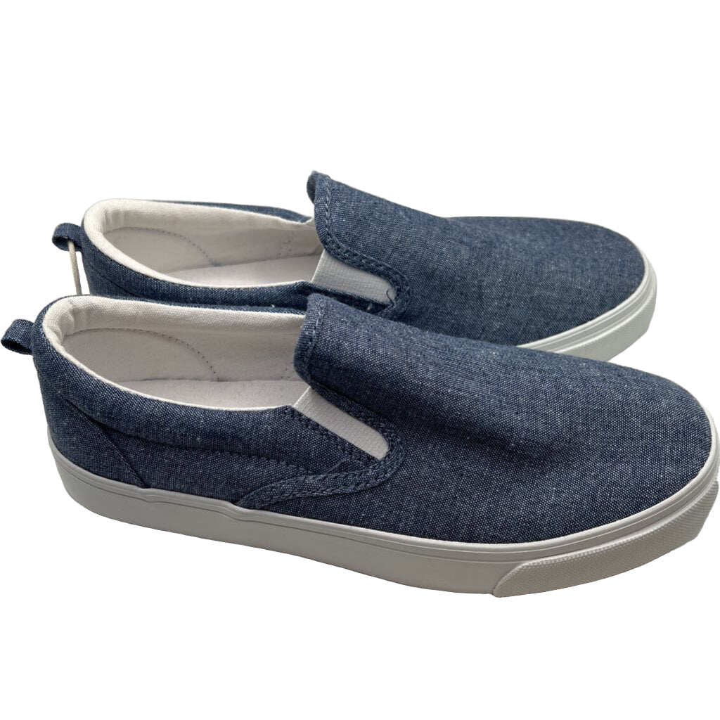 Slip-on Tennis Shoes