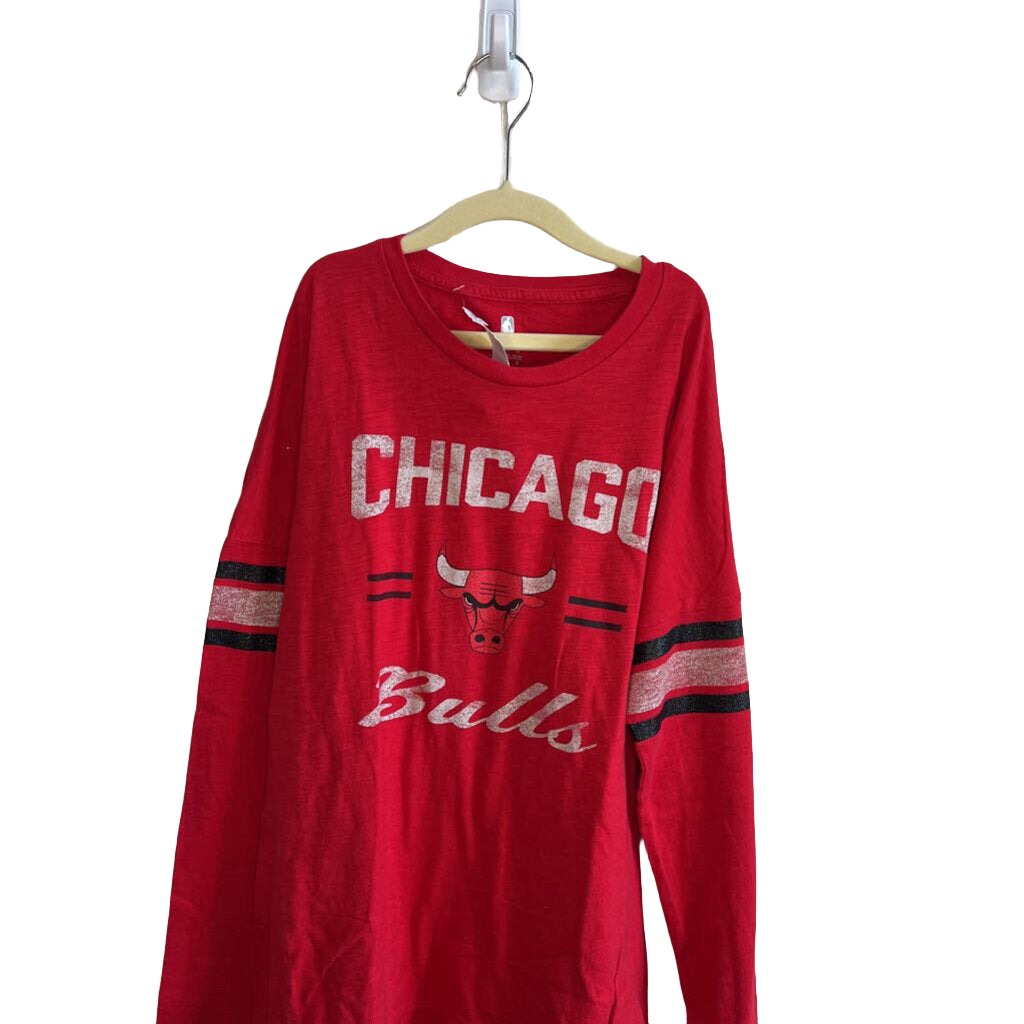 LS Shirt / Chicago Bulls + Glitter Stripe