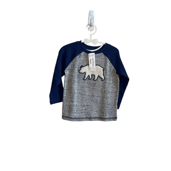 Pullover Sweater / Polar Bear